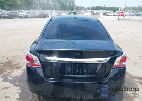 2014 Nissan Altima 2.5 S из США, поврежденный, VIN 1N4AL3AP4EN256487